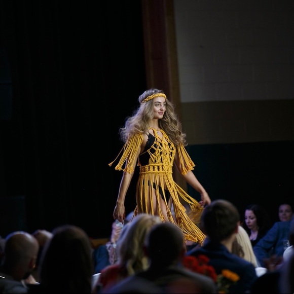 Handmade Macrame Crochet Dress - Picture 4 of 17